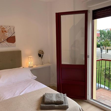 Apartamentos Santullano 1 Oviedo Buitenkant foto