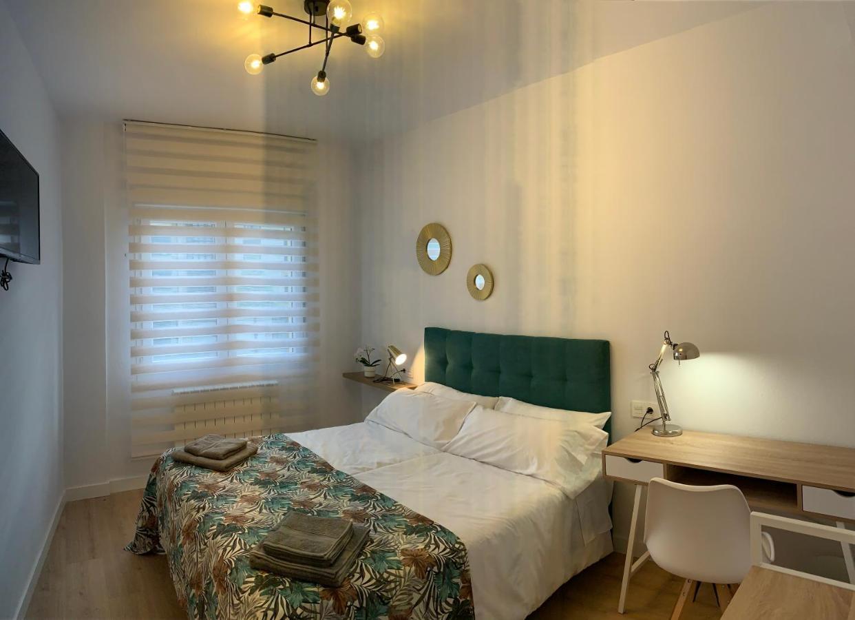 Apartamentos Santullano 1 Oviedo Buitenkant foto